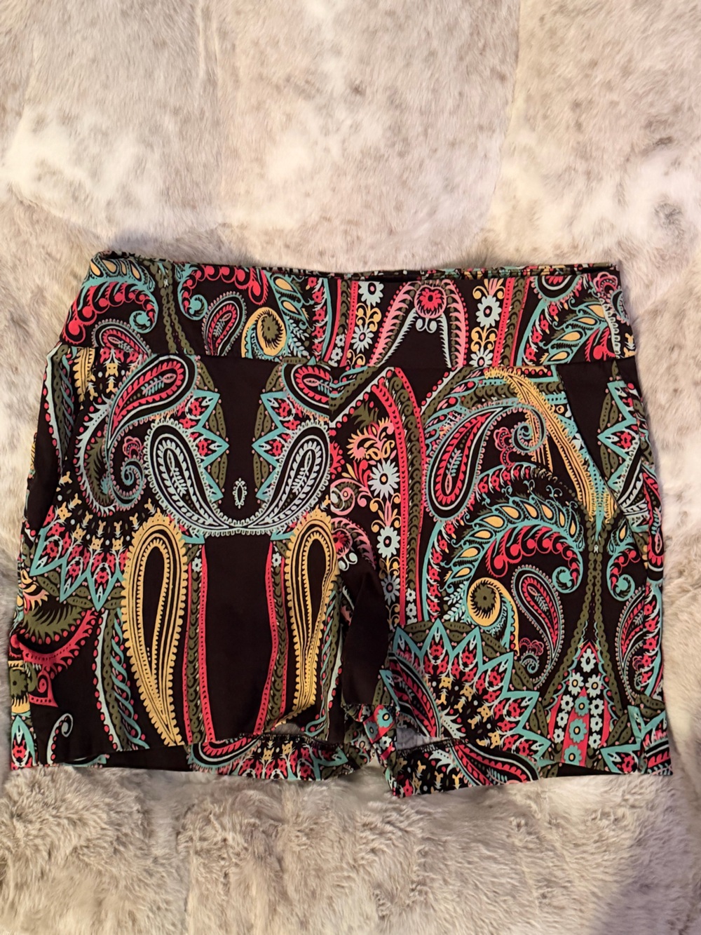 Paisley Print Black Multicolor Stretch shorts